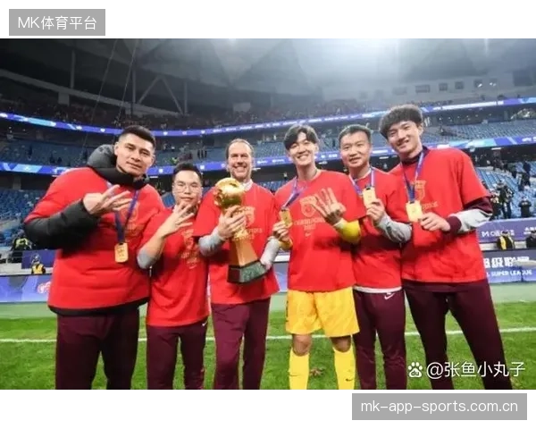 中超赛季收官战将成为多笔转会谈判的现场舞台
